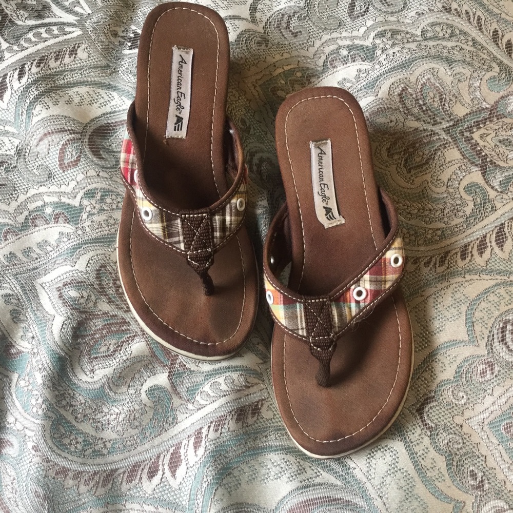 American Eagle Sandals